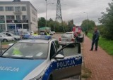 Na skrzyżowaniu w Starachowicach najpierw kolizja, potem wypadek. Cztery auta rozbite, jedna osoba w szpitalu