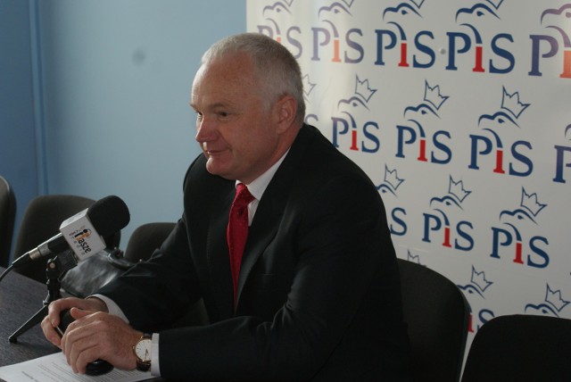 Organizatorem dzisiejszego spotkania jest poseł PiS Piotr Polak