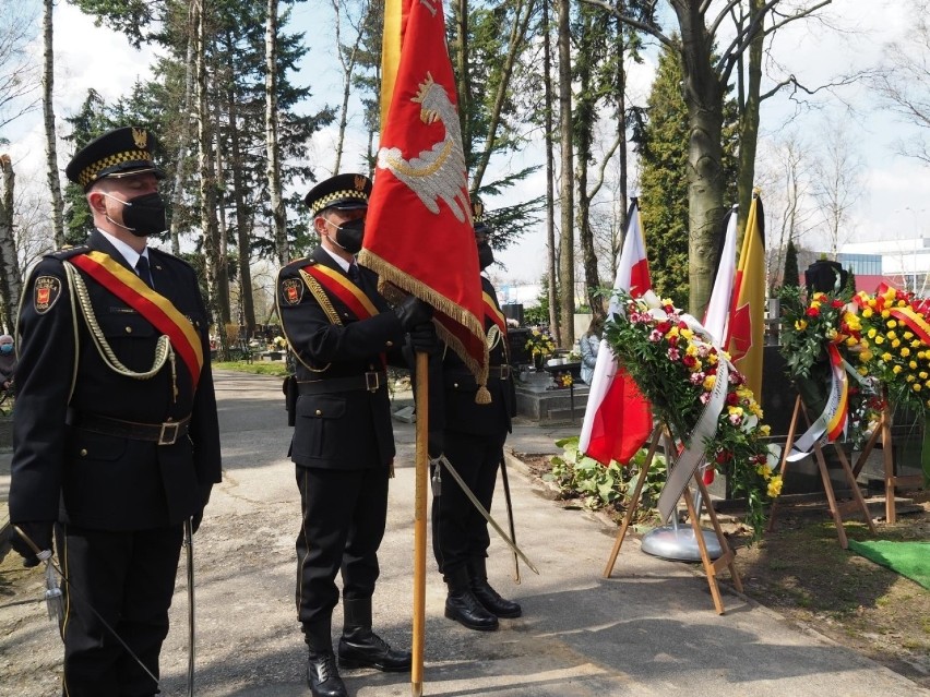 Kilkadziesiąt osób towarzyszyło w ostatniej drodze Markowi...