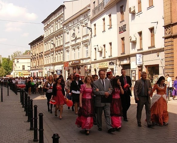 Uczniowie ZSE-U w Gliwicach pamiętają o królu Stanisławie Auguście Poniatowskim