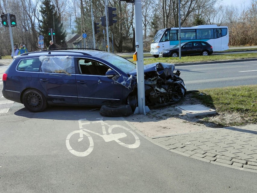 Wypadek na ulicy Maratońskiej w Radomiu.