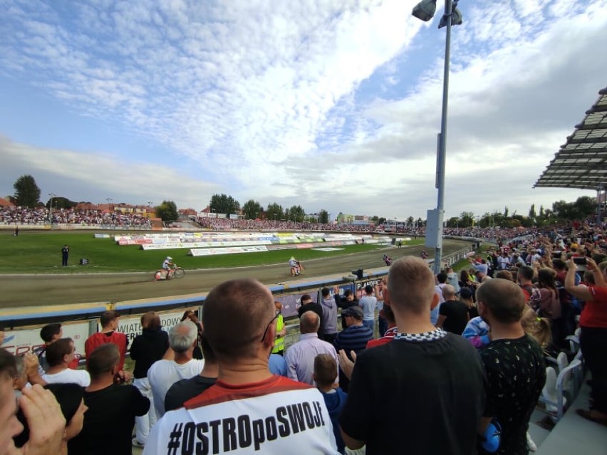 Pełny Stadion - Arged Malesa Ostrów Wielkopolski kontra Cellfast Wilki Krosno.