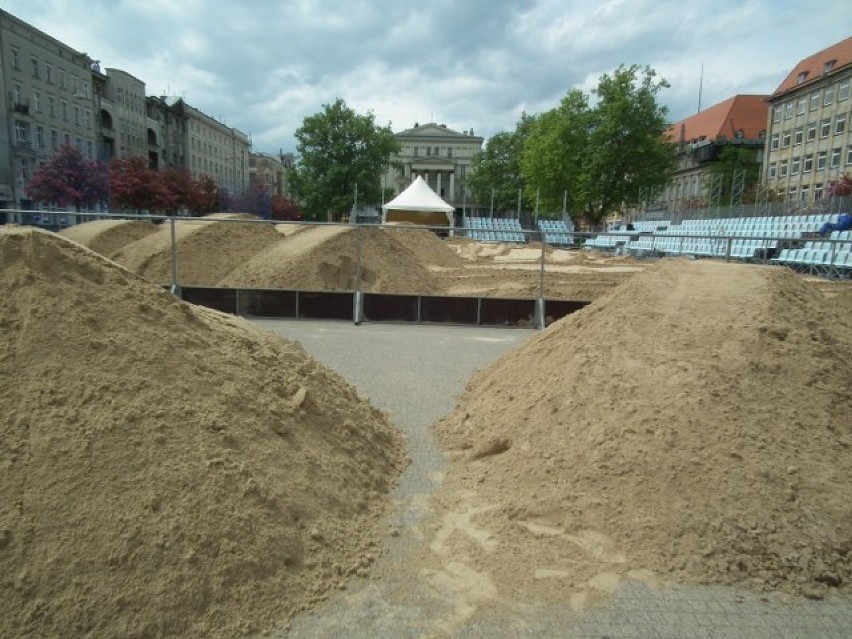 Od środy siatkówka będzie rządzić na Placu Wolności