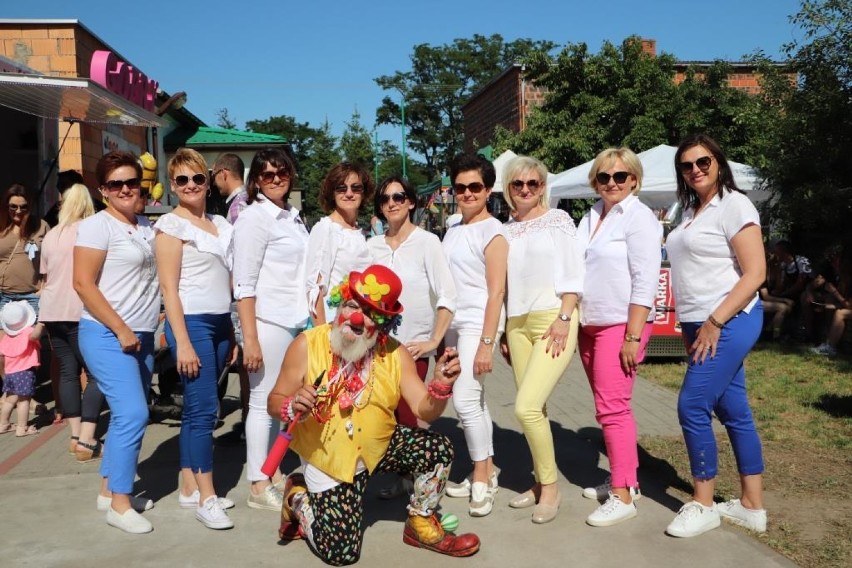 Festyn charytatywny w Pruszkowie. Pomagali Amelce i Laurze ZDJĘCIA