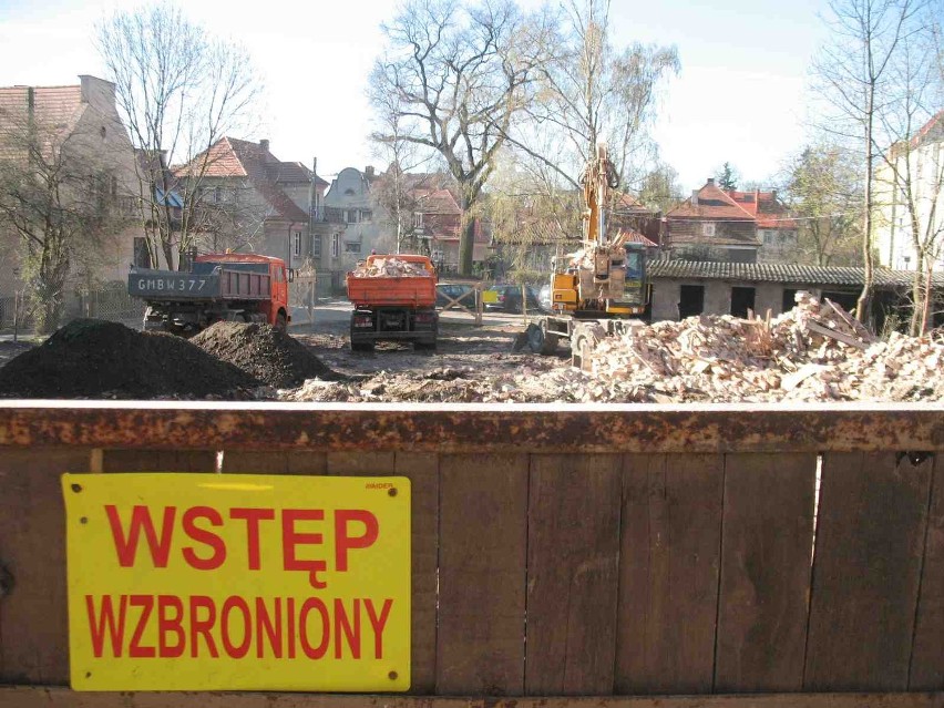 Budynki na ul. Żeromskiego już wyburzone