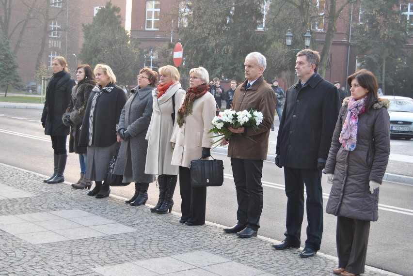 Mieszkańcy Grodziska uczcili pamięć zabitych w Katyniu, Charkowie i Miednoje
