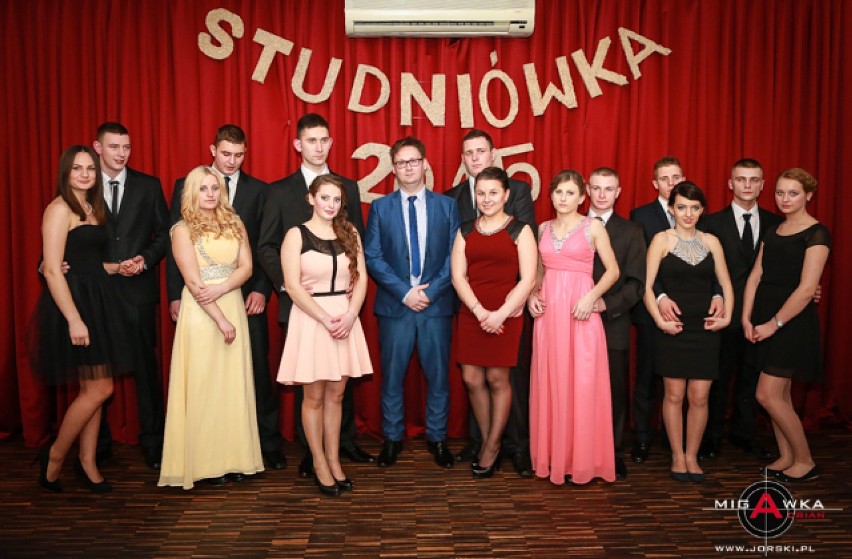 Studniówka 2015. ZS w Szczuczynie bawiła się w Dworku Wiktoria w Grajewie