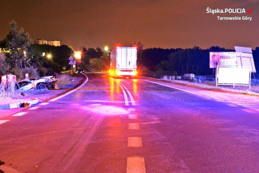 Wypadek na tarnogórskiej obwodnicy. Nie żyje 19-latek