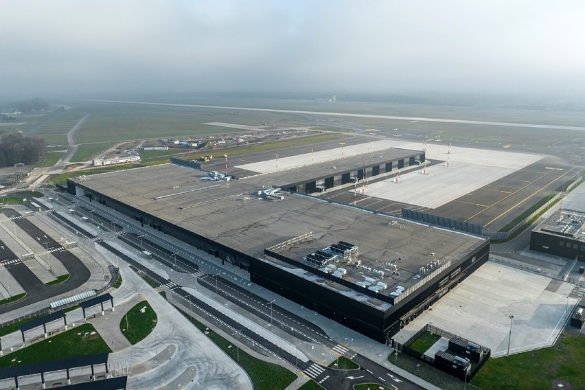 Terminal lotniska kosztował ponad 280 milionów złotych.
