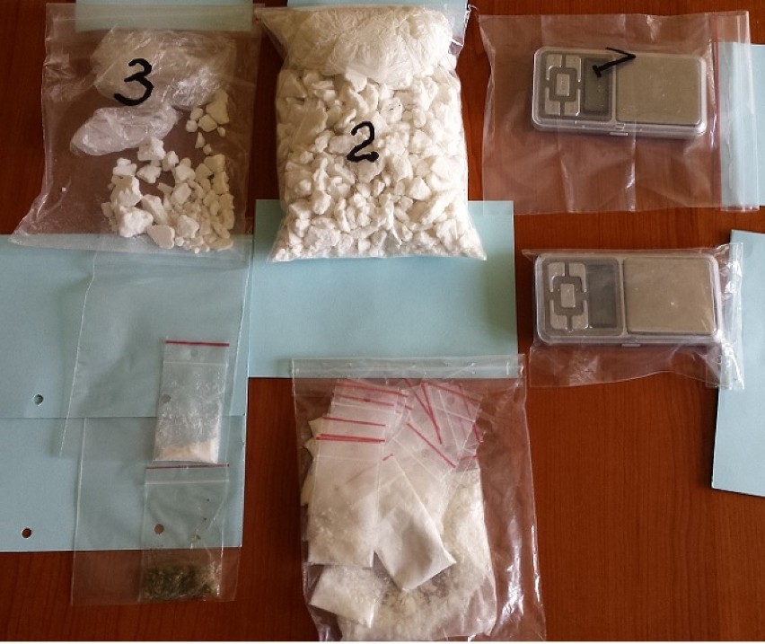 Policjanci znaleźli ponad pół kilograma amfetaminy