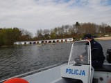 Człuchowscy policjanci strzegą bezpieczeństwa także na wodzie. Zabezpieczyli regaty kajakowe i przeprowadzili spotkanie ze strażą rybacką