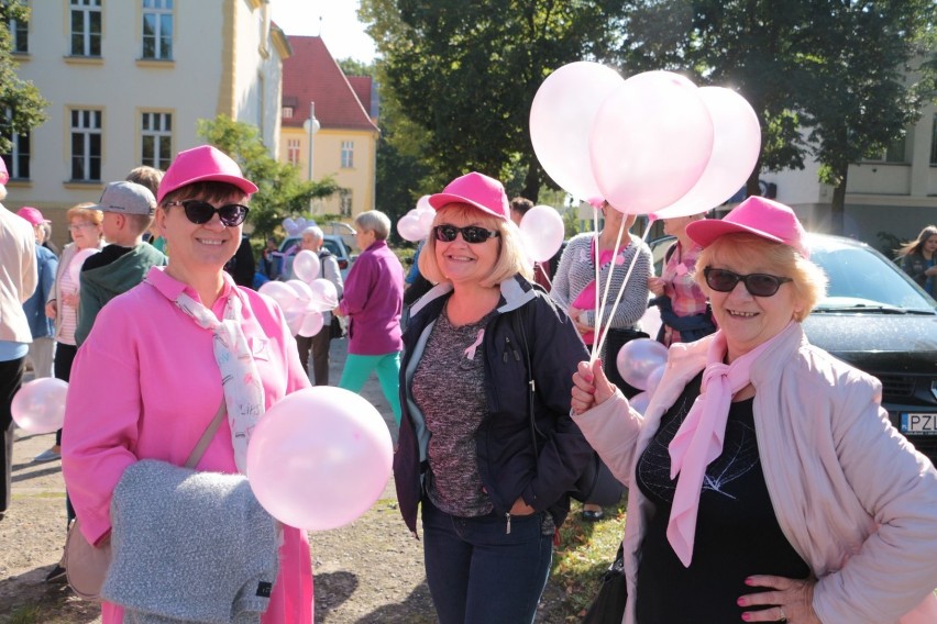 Marsz Różowej Wstążki ruszył ulicami miasta do Zagrody Krajeńskiej