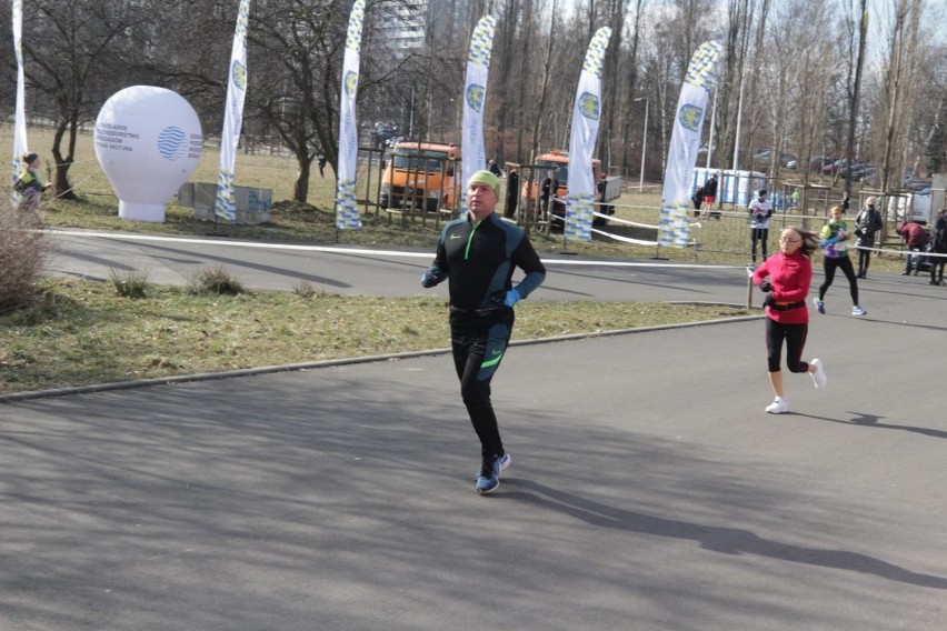 7.03.2021 r. Bieg Wiosenny w Parku Śląskim.

Zobacz kolejne...