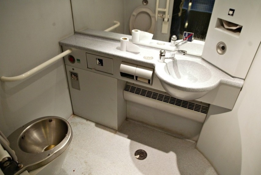 Tak wygląda toaleta w pociągu niemieckiego przewoźnika