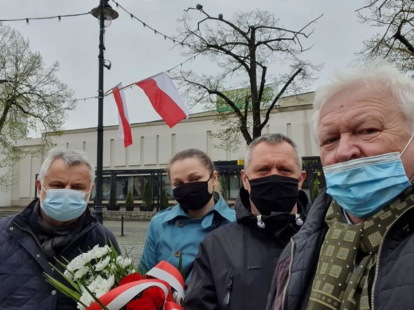 Lewica sieradzka uczciła Święto i Pracy i 17 rocznicę...