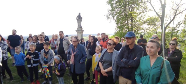 Pińczowska Noc Muzeów przyciągnęła tłumy zwiedzających. Zwiedzanie zabytków było bardzo udane.