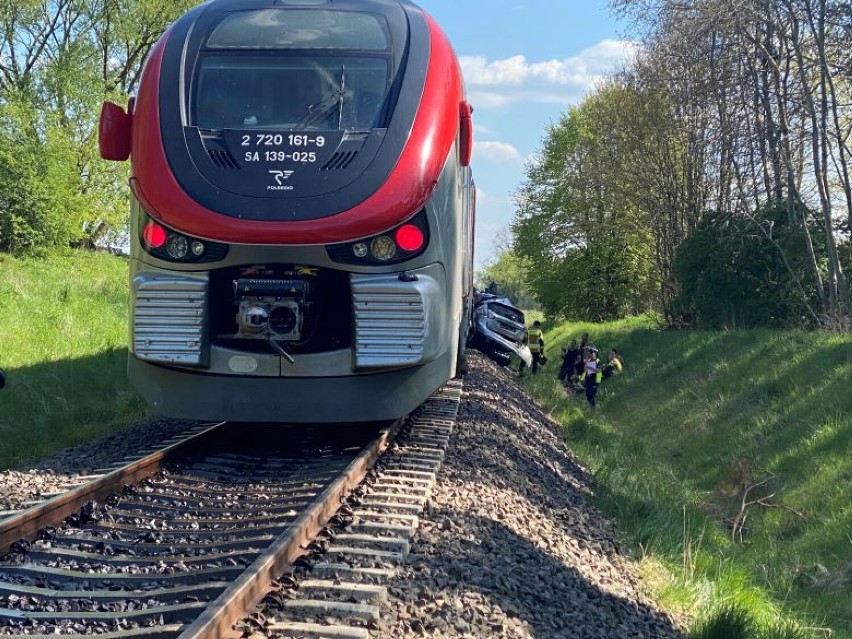 Tragiczny wypadek na przejeździe kolejowym koło Sztumu....