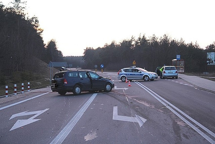 Wypadek w Przyłęku. Zderzyły się dwa auta