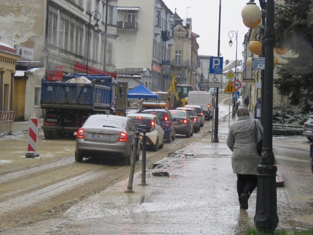 Remont ulicy Lwowskiej w Wadowicach. Kwiecień 2021