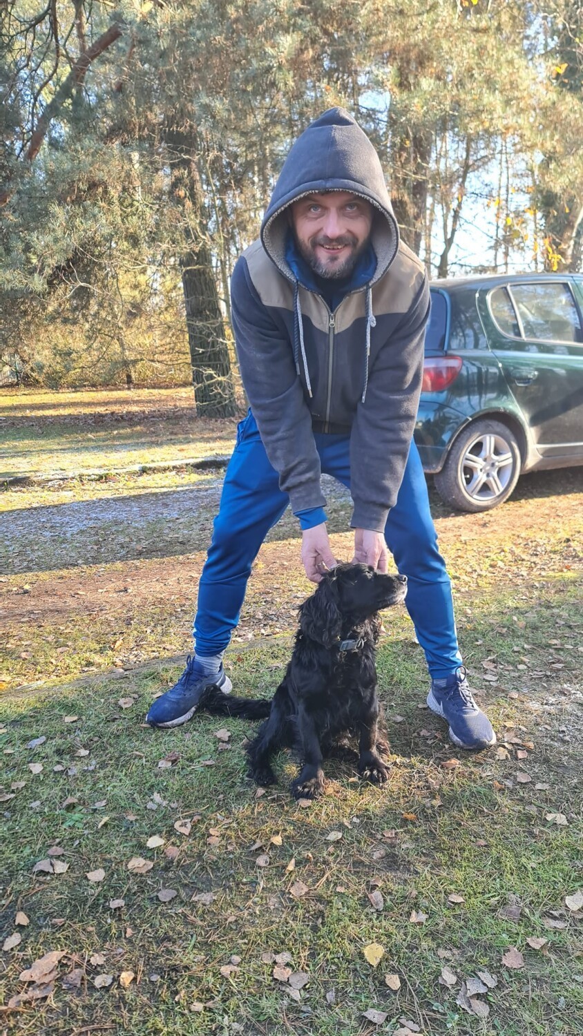 Backyard Radomsko. 17 zawodników i ultra pies na biegu w Szczepocicach