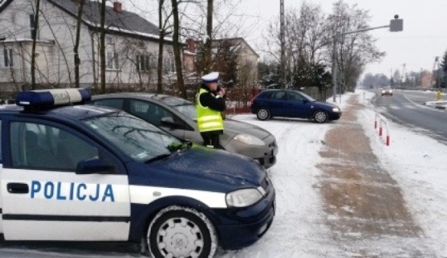 Policjanci z Turku zwrócą uwagę na kierowców ostrzegających przed policją