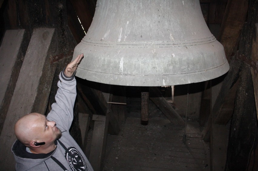 Remont dzwonnicy w legnickim Kościele Mariackim (ZDJĘCIA)