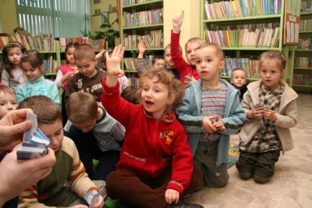 Jak wysokie i w jaki sposób naliczane są opłaty za pobyt dziecka ...