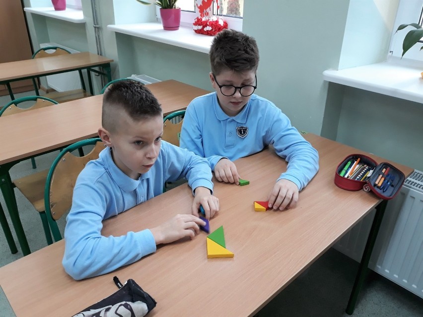 Matematyczny projekt Szkoły Podstawowej nr 1 w Brzezinach z dotacją fundacji mBanku