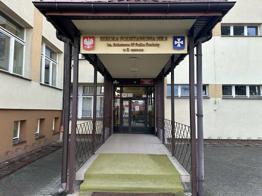 Szkoła Podstawowa nr 5 na Słocinie wymaga rozbudowy, bo nie...
