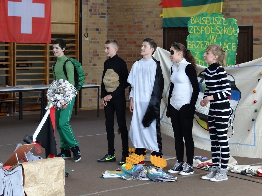 Gimnazjaliści z Brzeziej Łąki zdobyli trofeum w konkursie Odyseja Umysłu