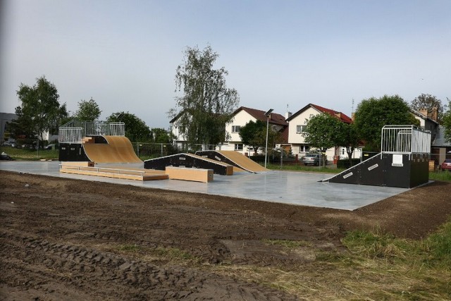Mieszkańcy dzielnicy Gronowo w Lesznie nie chcą nowego skateparku wybudowanego w Lesznie przy Kordeckiego. Jest petycja w tej sprawie