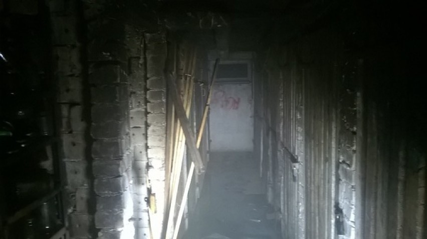 Gniezno: pożar piwnicy przy ul. Sobieralskiego