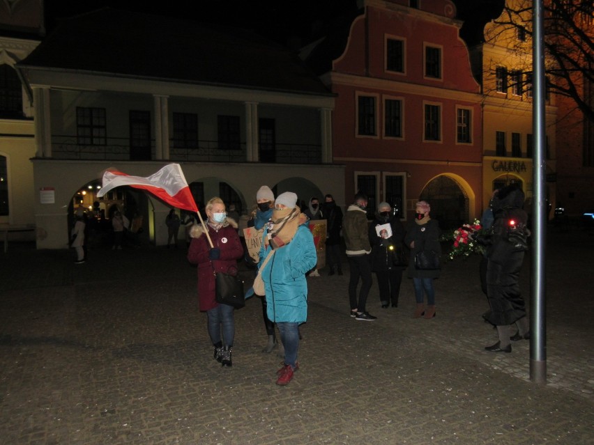 Marta Lempart z Ogólnopolskiego Strajku Kobiet na spotkaniu w Stargardzie. NOWE ZDJĘCIA, WIDEO