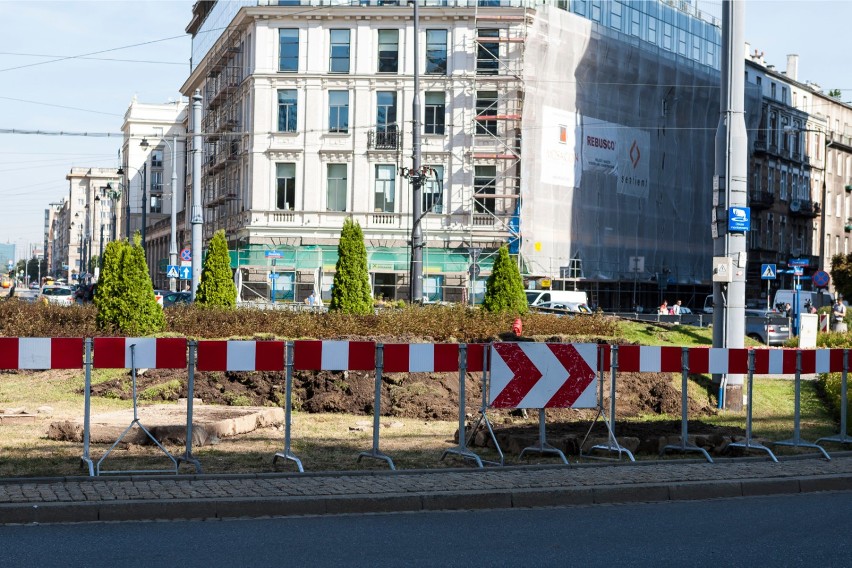 Gdzie jest tęcza z placu Zbawiciela?