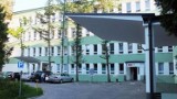 W Augustowie kobieta wtargnęła do szpitala covidowego i filmowała oddziały oraz sale