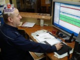 Policja w Łukowie: 51-latek chciał popełnić samobójstwo, uratowali go policjanci (ZDJĘCIA)