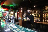 Toruń. Restauracje muszą opłacić koncesję za alkohol... mimo że go nie sprzedają