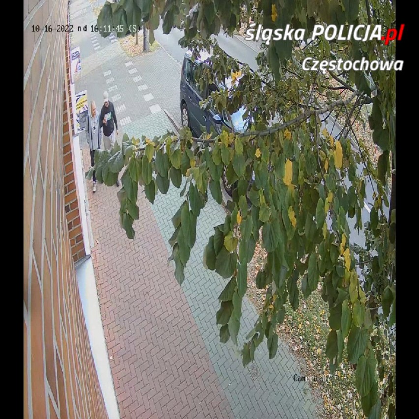 Złodzieje rowerów w Częstochowie. Zabrali dwa jednoślady spod kościoła - rozpoznajesz podejrzanych? 