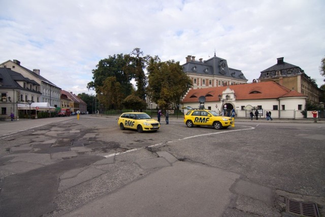 Fakty RMF były już m.in. nadawane z Pszczyny. Po mieście krążyły charakterystyczne żółte samochody z logo stacji