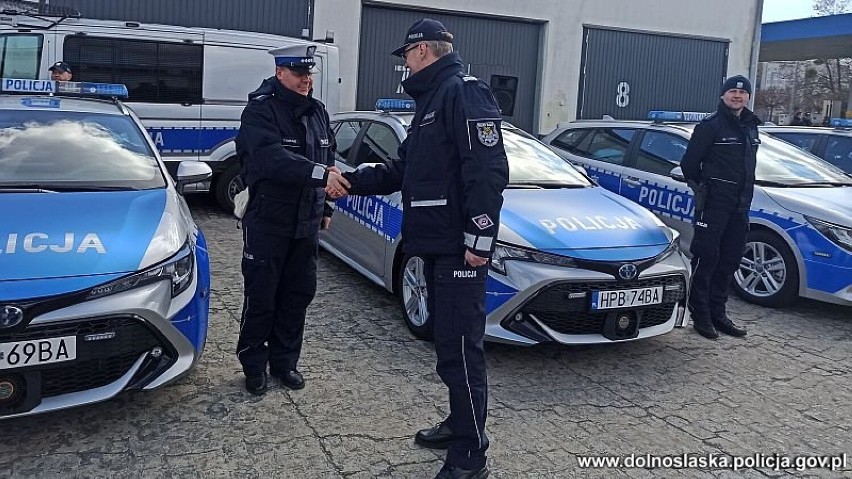 Nowoczesne radiowozy hybrydowe trafią również do Zgorzelca. Dolnośląscy policjanci dostaną 38 aut