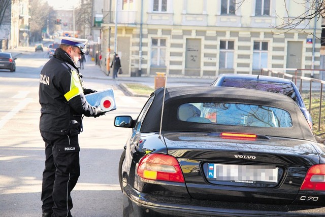 Właścicielka tego volvo miała 0,3 promila.