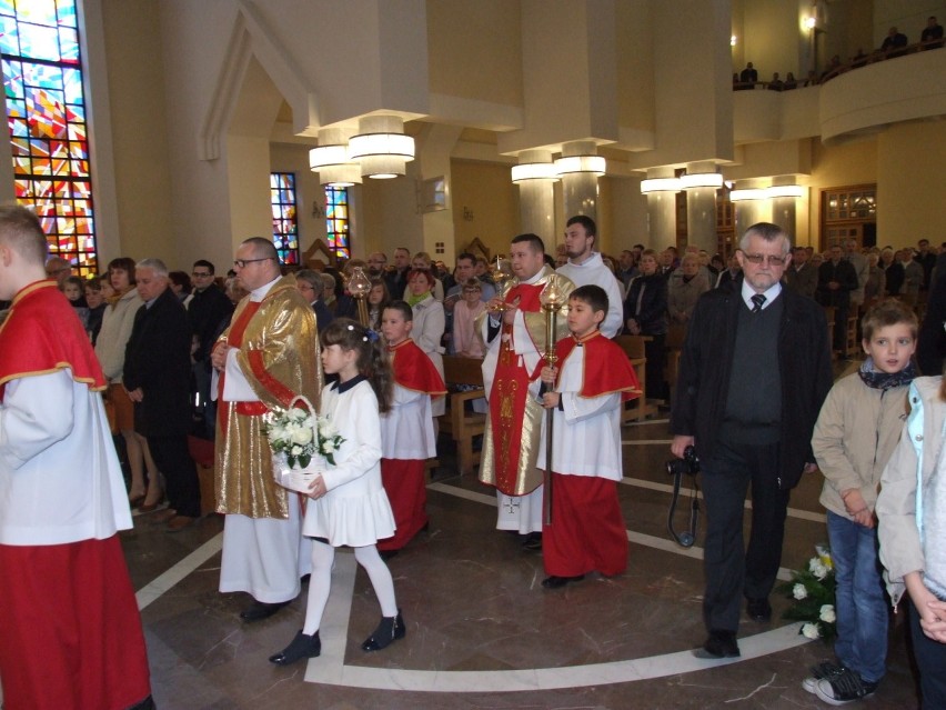 Uroczystość wprowadzenia relikwii ks. Jerzego Popiełuszki w Wadowicach