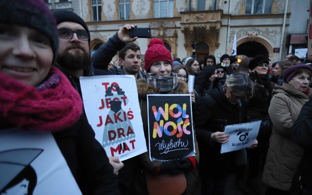 Czarny Piątek w Łodzi. Protest a Piotrkowskiej