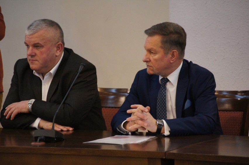 Zarząd Powiatu Radomszczańskiej już w 3-osobowym składzie