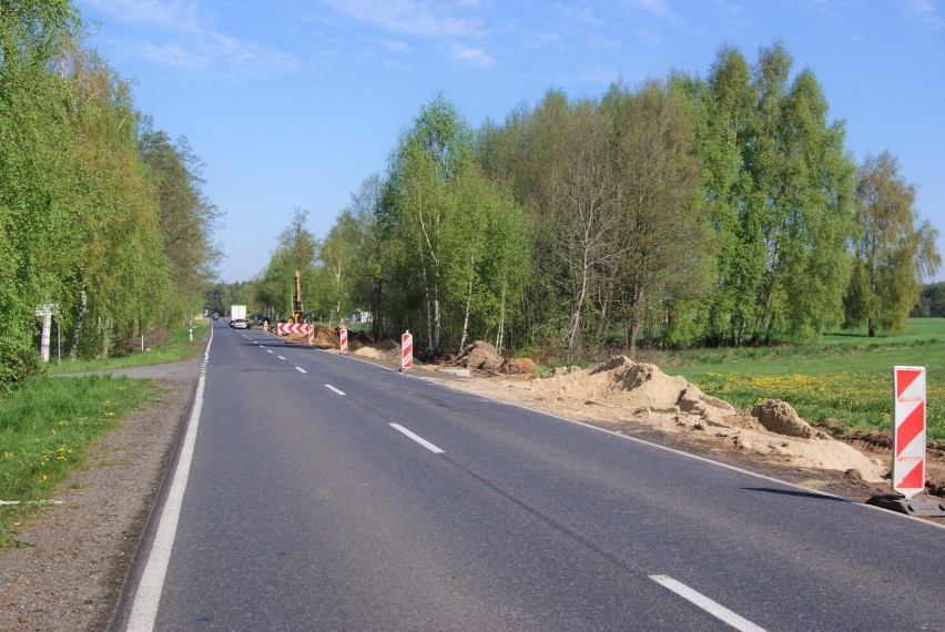 Rozpoczął się ostatni etap budowy ścieżki rowerowej Gizałki - Tomice