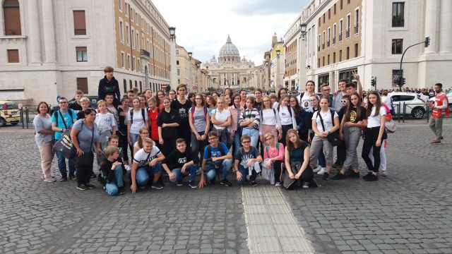 Uczniowie z "Don Bosko" pojechali do Rzymu na 40-lecie pontyfikatu Jana Pawła II ZDJĘCIA