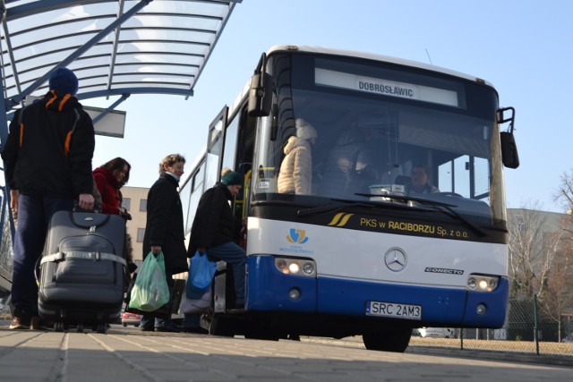 Od niedzieli autobusy PKS w powiecie wodzisławskim kursują wg nowego rozkładu jazdy