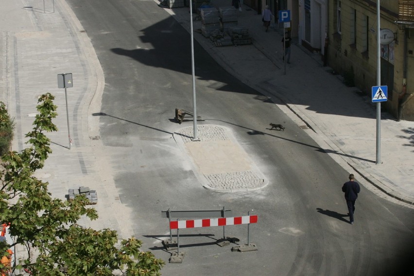 Remont ulicy Jaworzyńskiej w Legnicy (ZDJECIA)