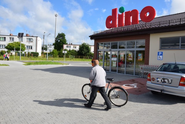 Kilka lat temu w Grzmiącej otwarto sklep sieci Dino. Teraz może mu przybyć konkurencja