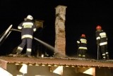 Ogień zniszczył dom (zdjęcia)